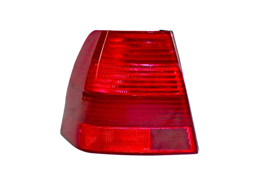 CALAVERA IZQUIERDA DIRECCIONAL ROJA VW JETTA A4 2.8 V6 1999-2003