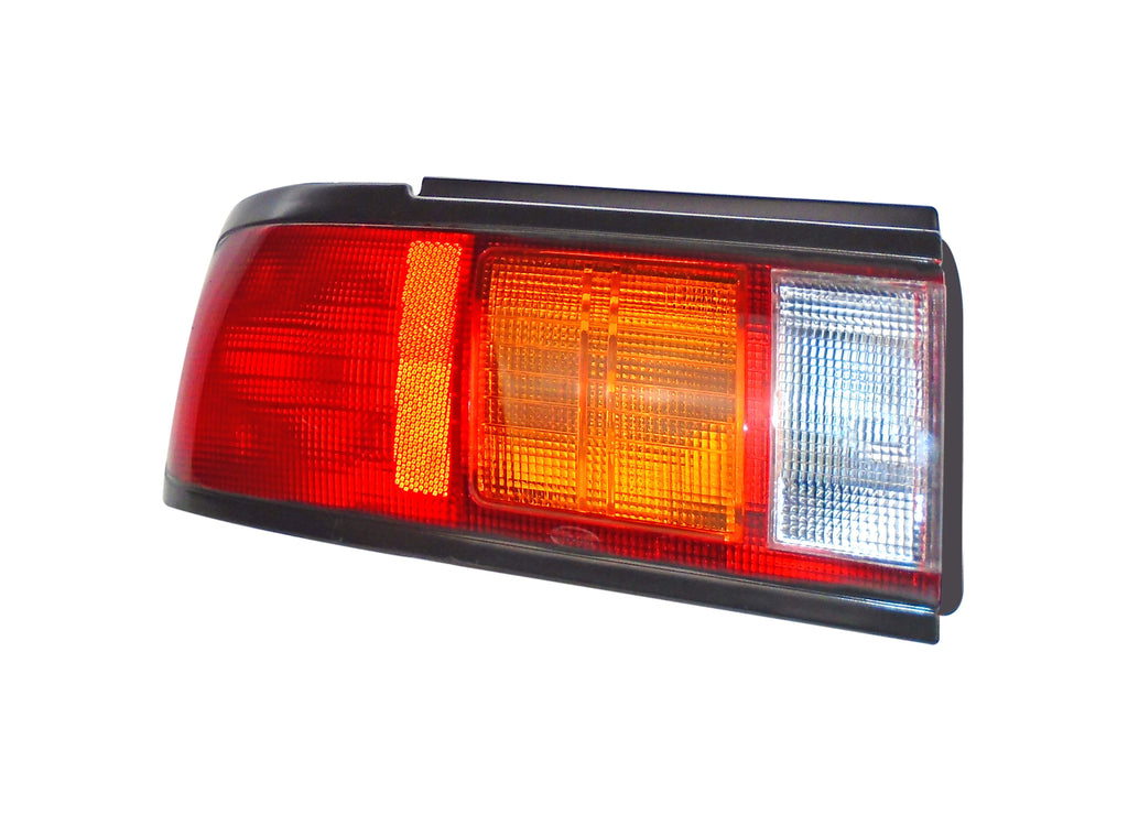 CALAVERA IZQUIERDA INTERIOR NISSAN TSURU III 1.6 L 1998-2000