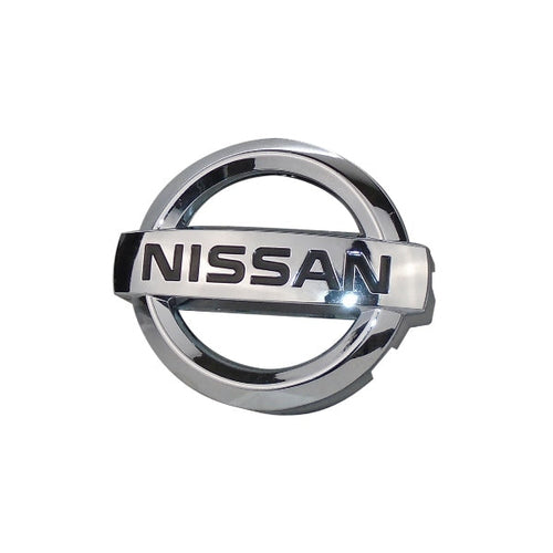 Emblema para parrilla NISSAN PICK-UP D21 2.4 L 1994-2007